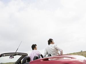 愛車のBMWのシート張替えを依頼するならここ